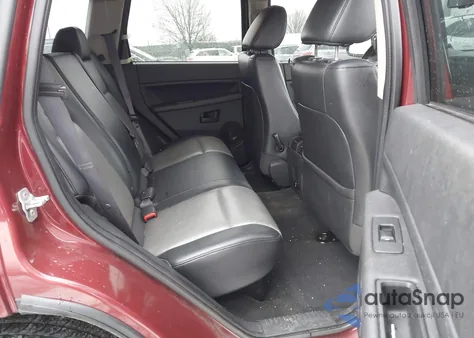 2008 Jeep Grand Cherokee Laredo z USA, uszkodzony, nr VIN 1J8GR48K58C181021